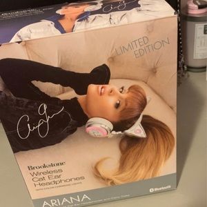 headphones and speaker